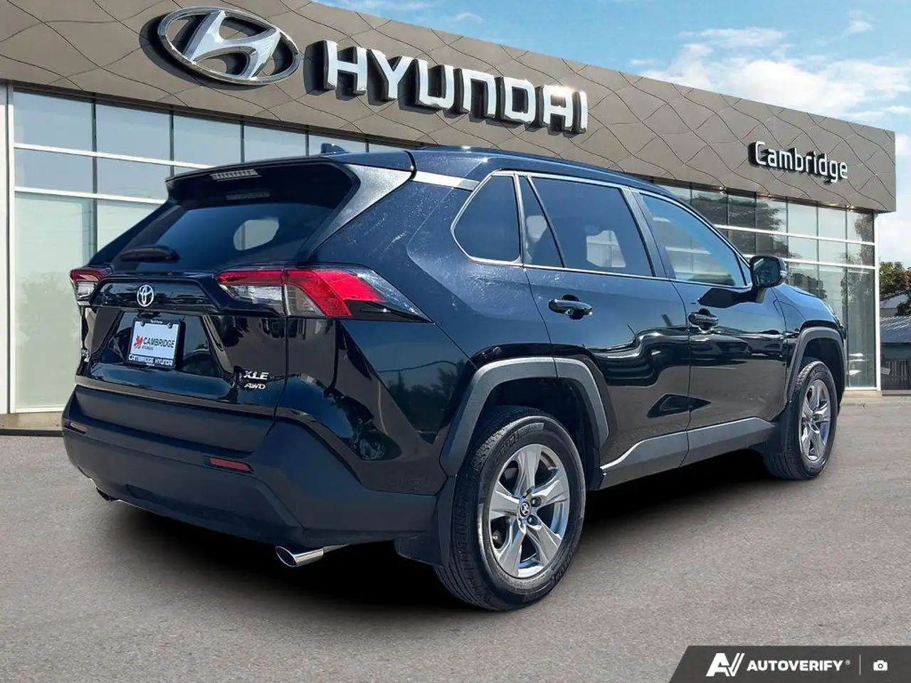 Toyota RAV 4 снимка Toyota RAV 4