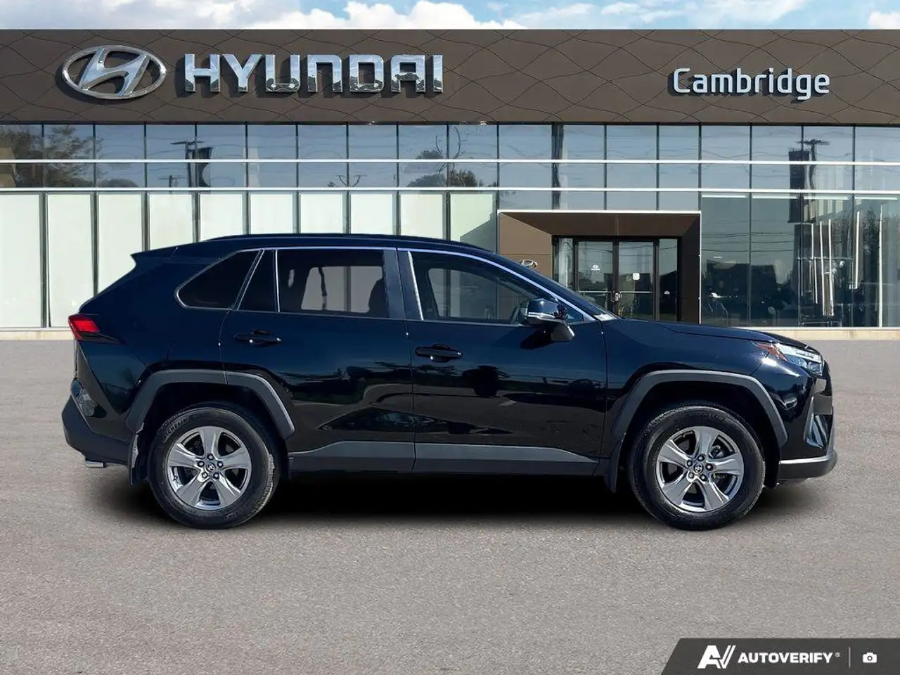 Toyota RAV 4 снимка Toyota RAV 4