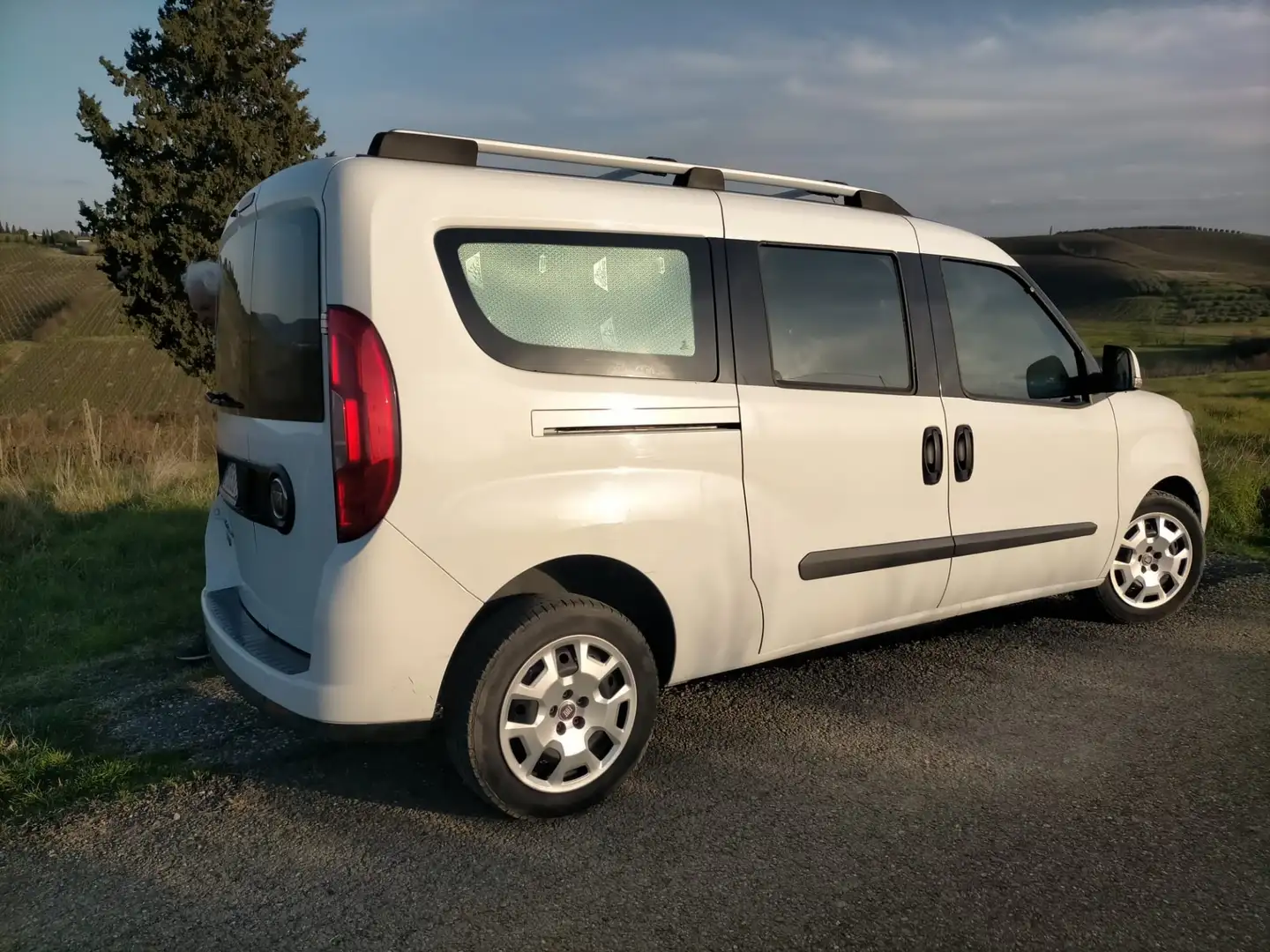 Fiat Doblo Maxi 1.6 mjt 16v Lounge 120cv - 1