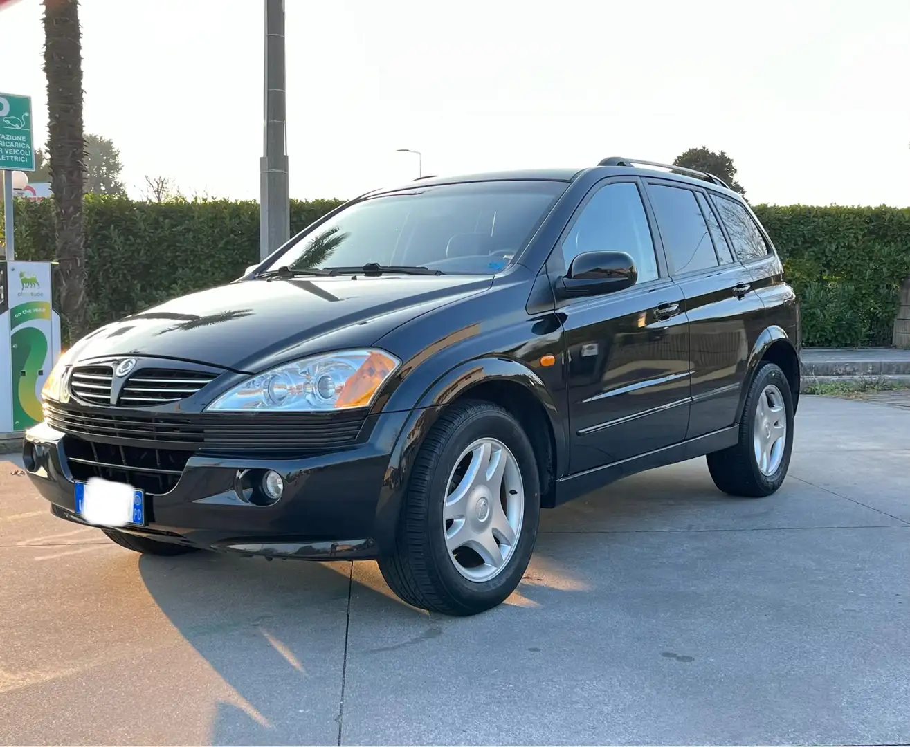 SsangYong Kyron 2.0 xdi Top Class automatica Noir - 1