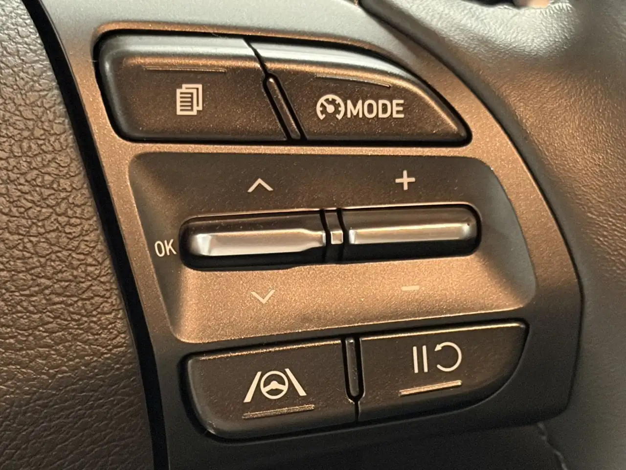 Hyundai i30 1.0 T-GDi 48v Twist wagon AT, миниатюра 24