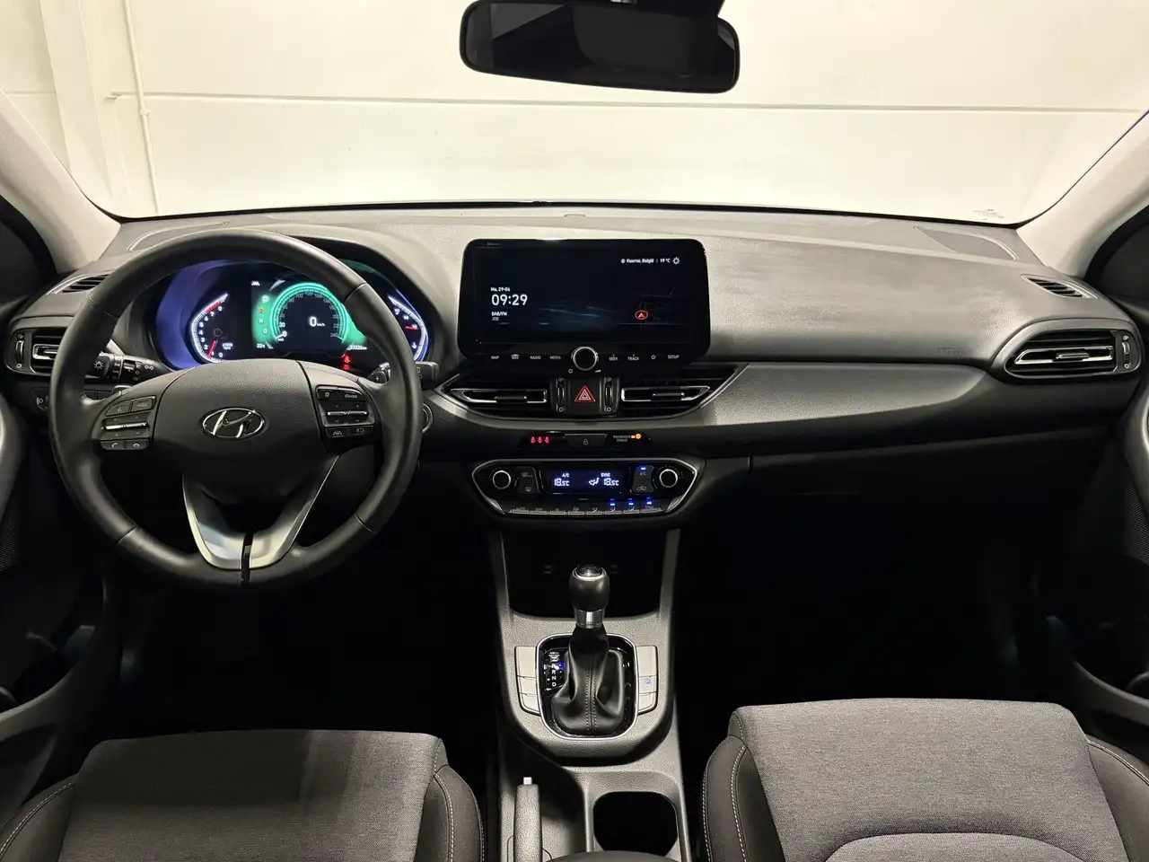 Hyundai i30 1.0 T-GDi 48v Twist wagon AT, миниатюра 9