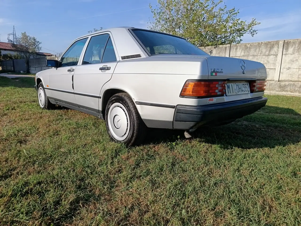Mercedes-Benz 190 2.0 E 122cv, foto 2