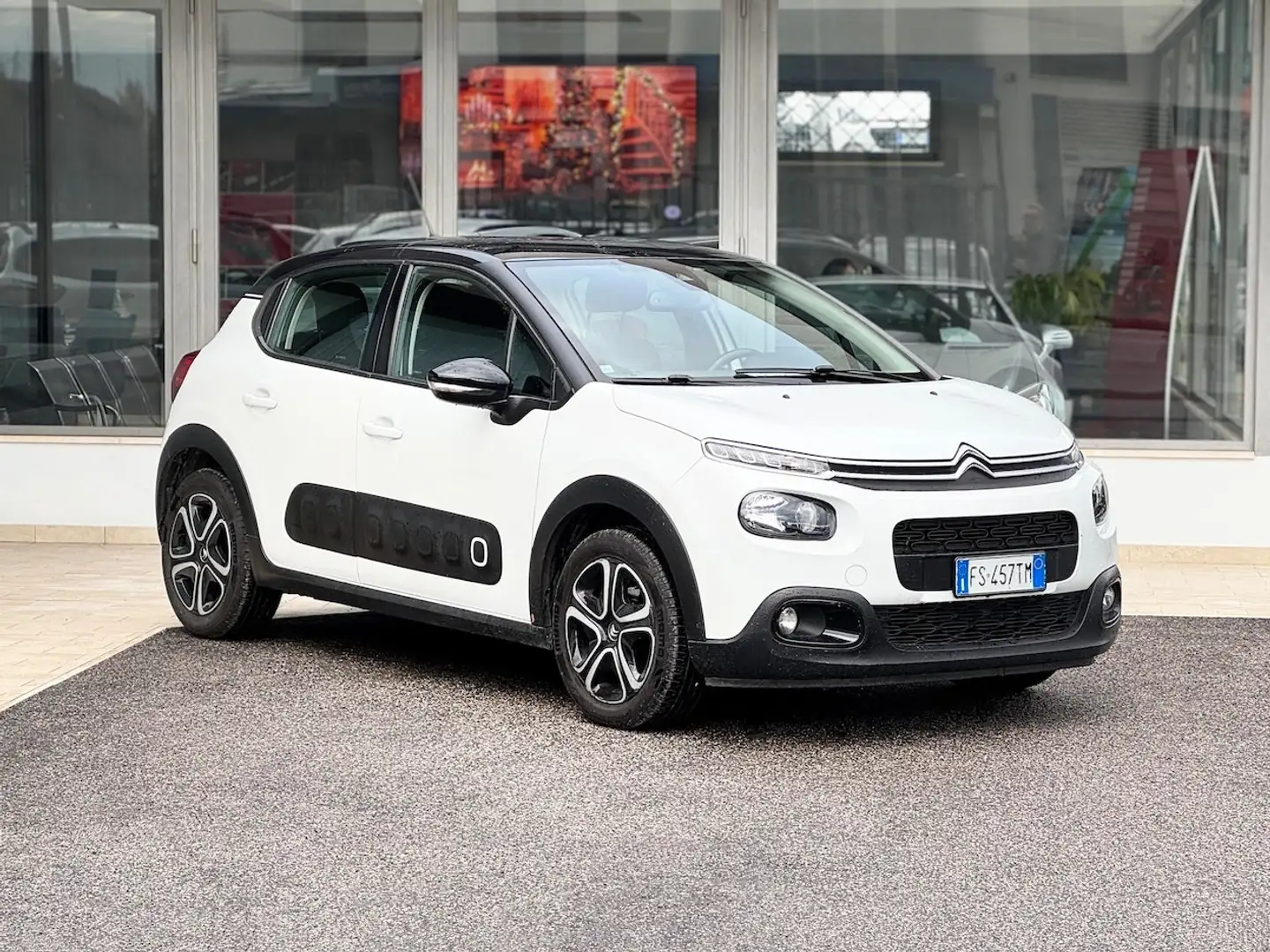 Citroen C3 1.2 Benzina 83CV E6 Neo. - 2018 Wit - 1