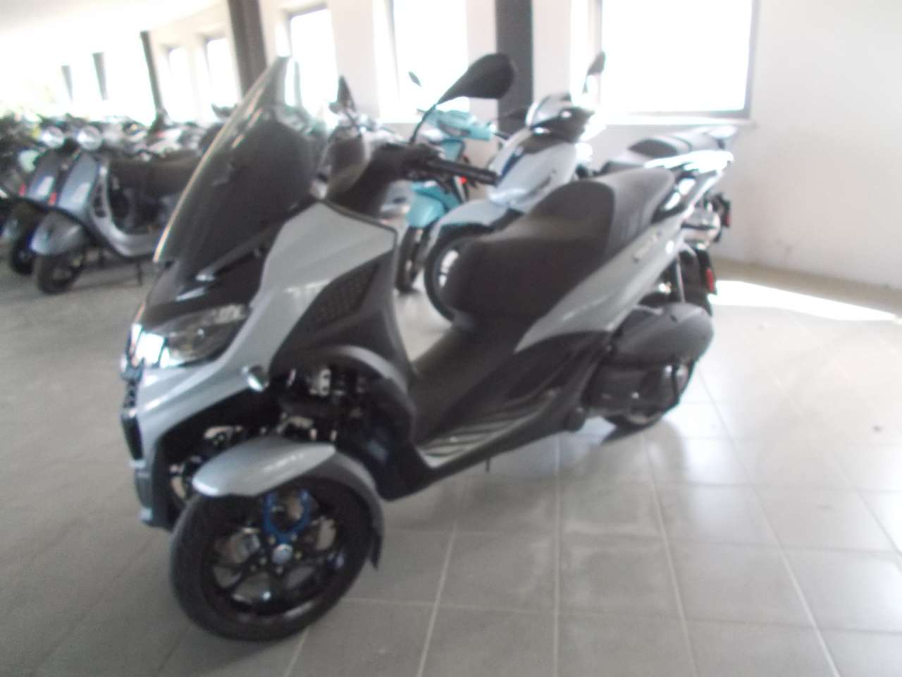 Piaggio MP3 310 SPORT