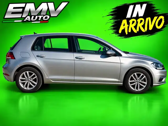Volkswagen Golf view 12