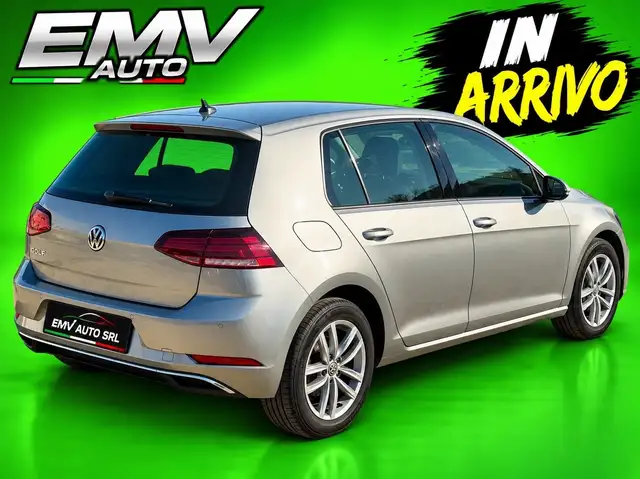 Volkswagen Golf view 9