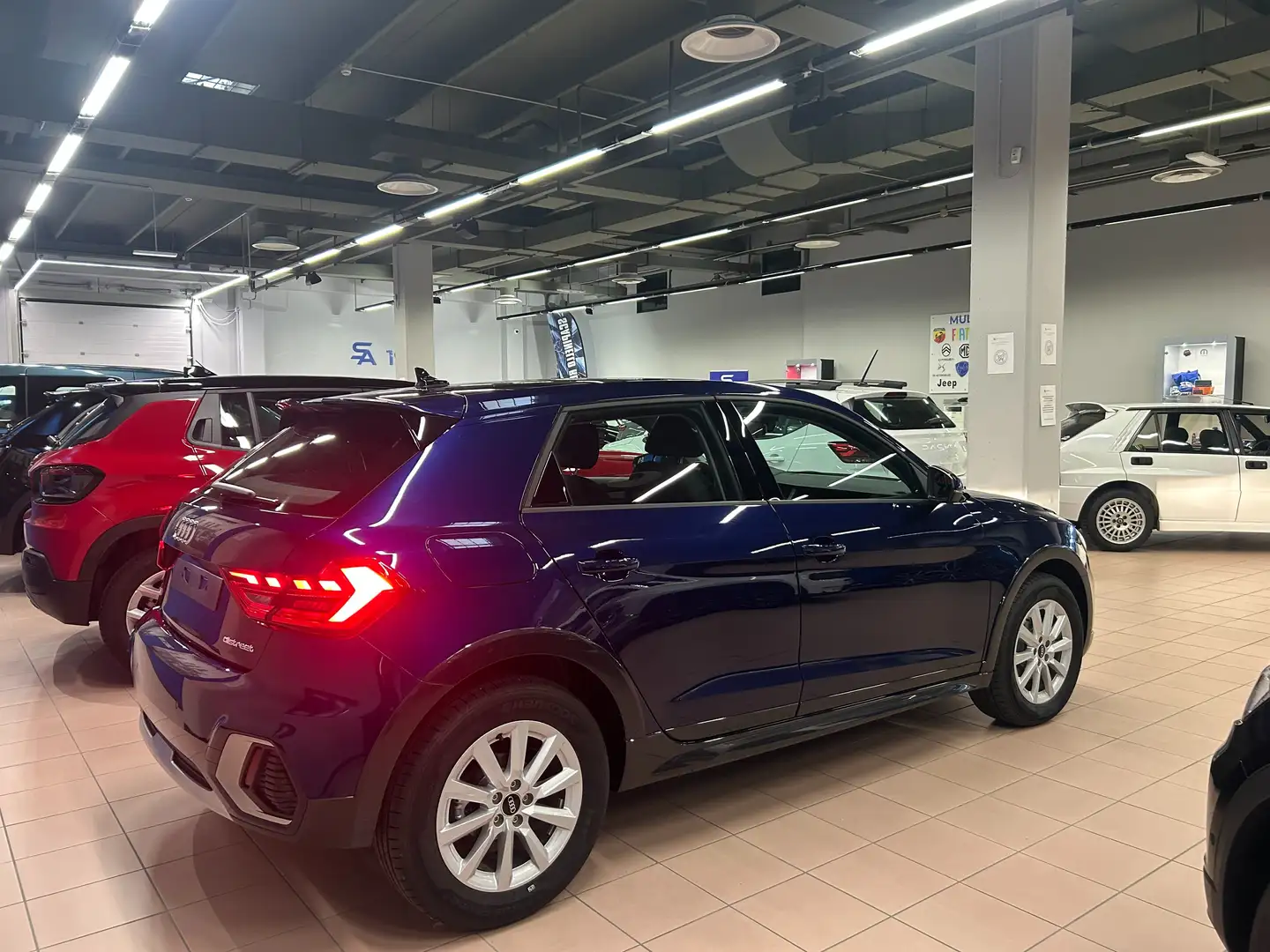 Audi A1 A1 allstreet 30 1.0 tfsi Business 110cv Blu/Azzurro - 2