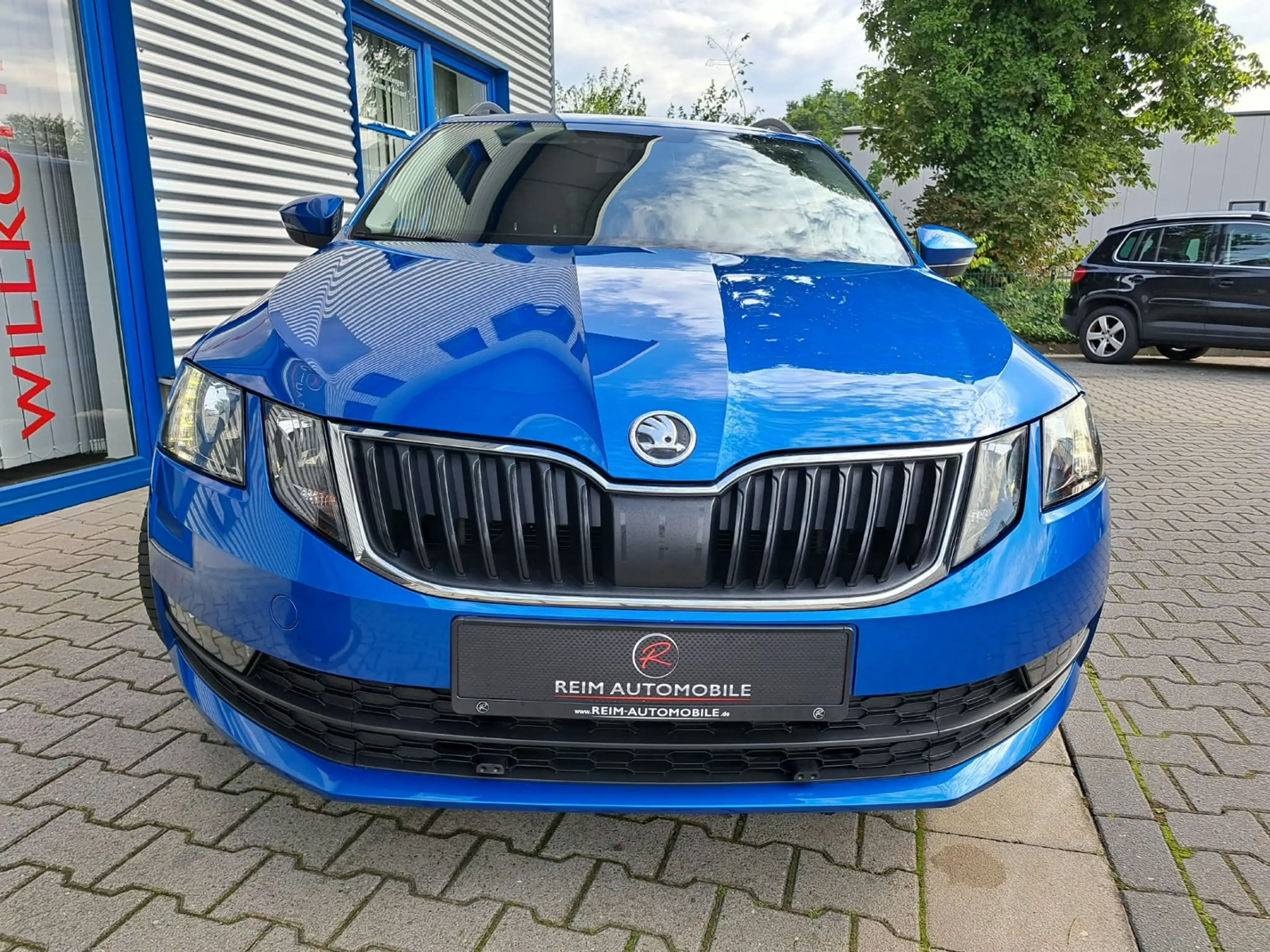 Skoda Octavia 1.0 TSI DSG *APP*NAVI*PDC*ALU*2-ZONEN KLIMAUTOMAT — photo 8