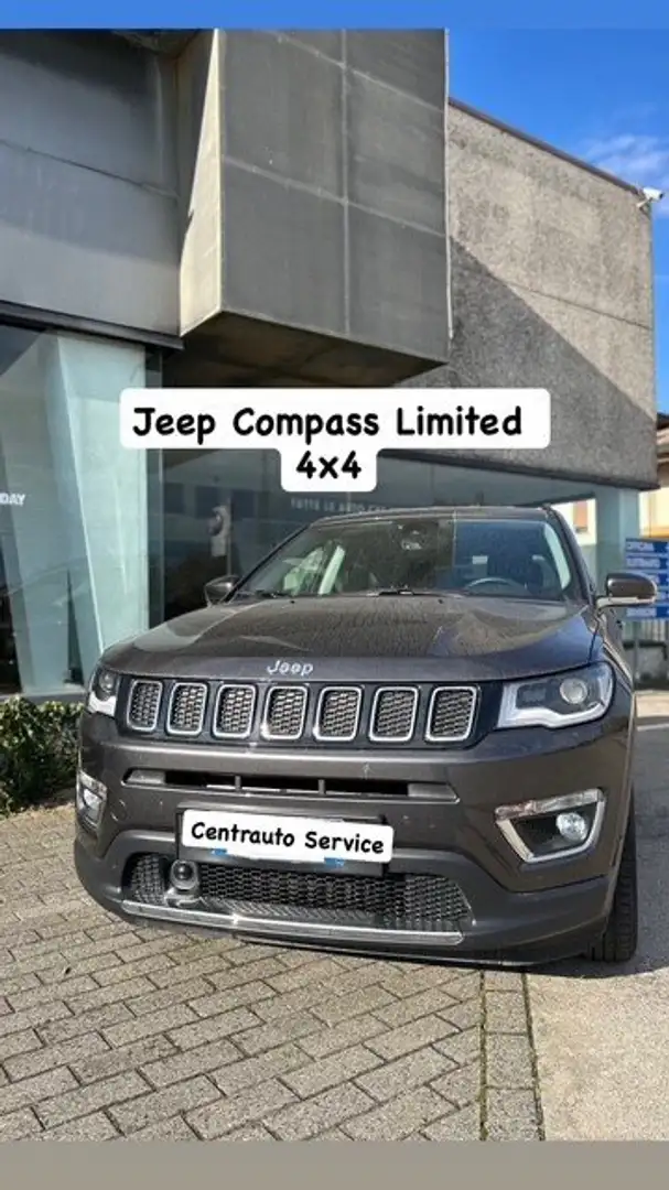 Jeep Compass Compass 2.0 mjt Limited 4wd 140cv auto my19 Grigio - 1