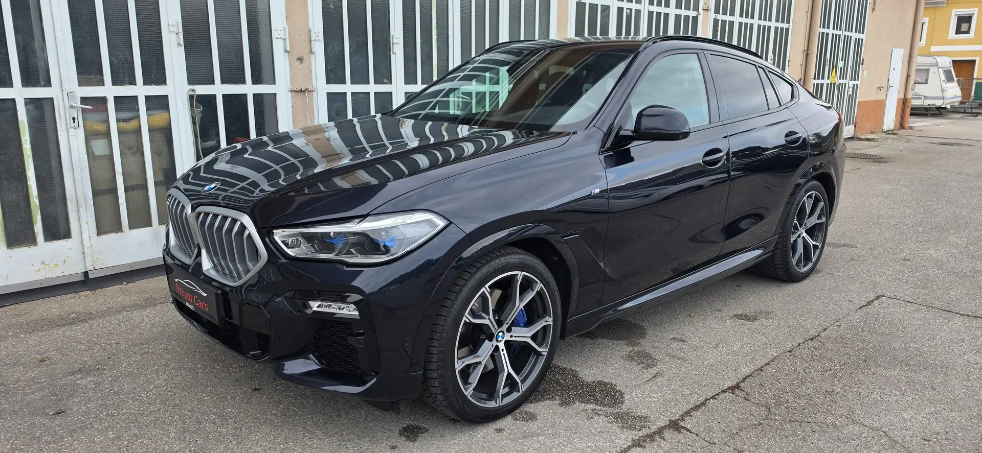 BMW X6 xDrive 30 d M Sport*HUD*Laser*21zoll*Kamera*Keyles Schwarz - 1