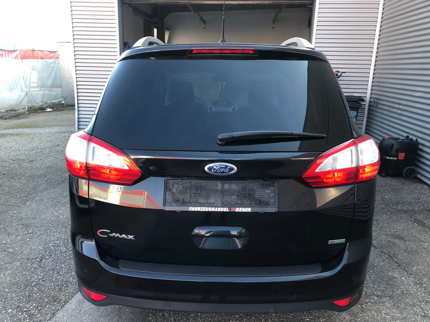 Ford C-Max C-MAX Titanium 1,0 #TOP ZUSTAND#NUR 81000KM# Schwarz - 2