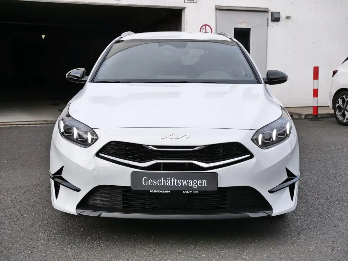 Kia Ceed SW / cee'd SW Ceed SW 1.0T DCT Nightline Navi Lenkradhzg ACC Weiß - 2