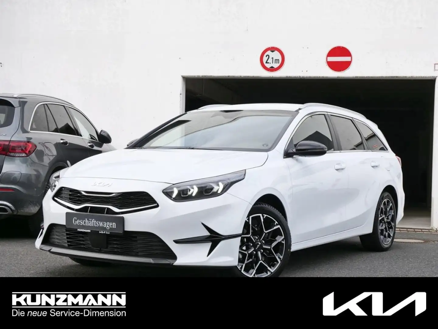 Kia Ceed SW / cee'd SW Ceed SW 1.0T DCT Nightline Navi Lenkradhzg ACC Weiß - 1