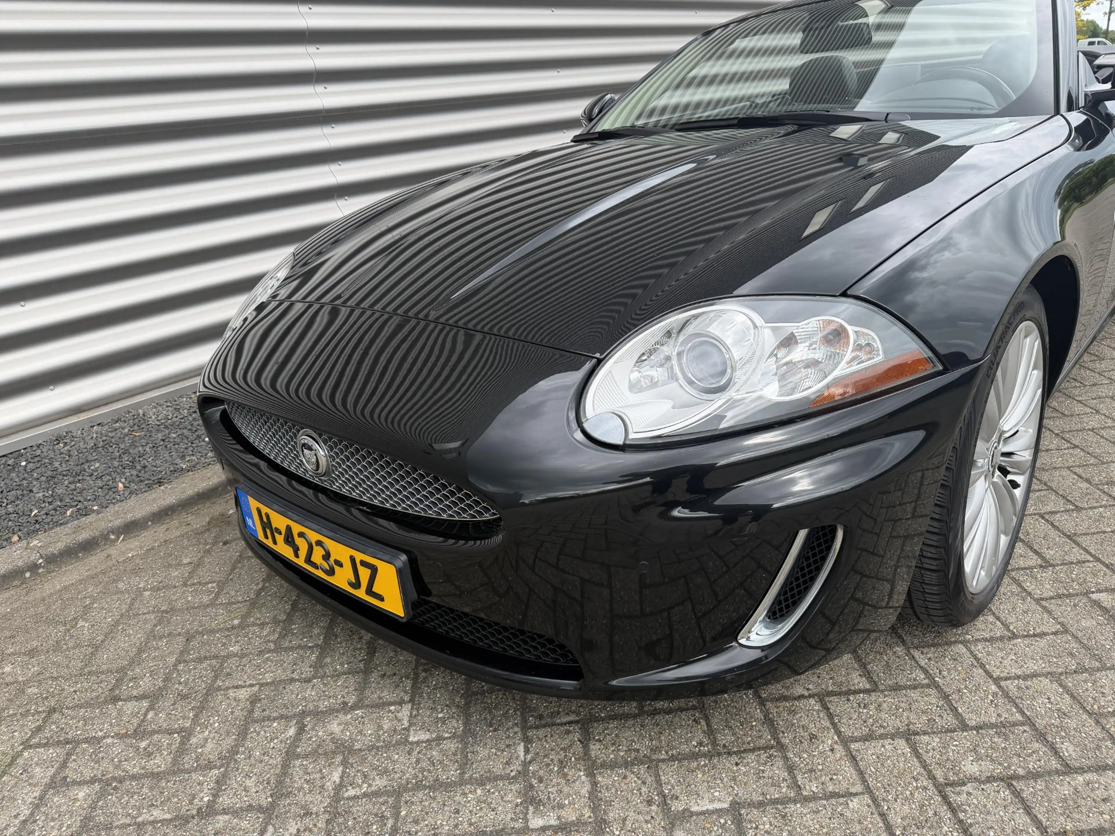 Jaguar XK 5.0 V8 Convertible — photo 7