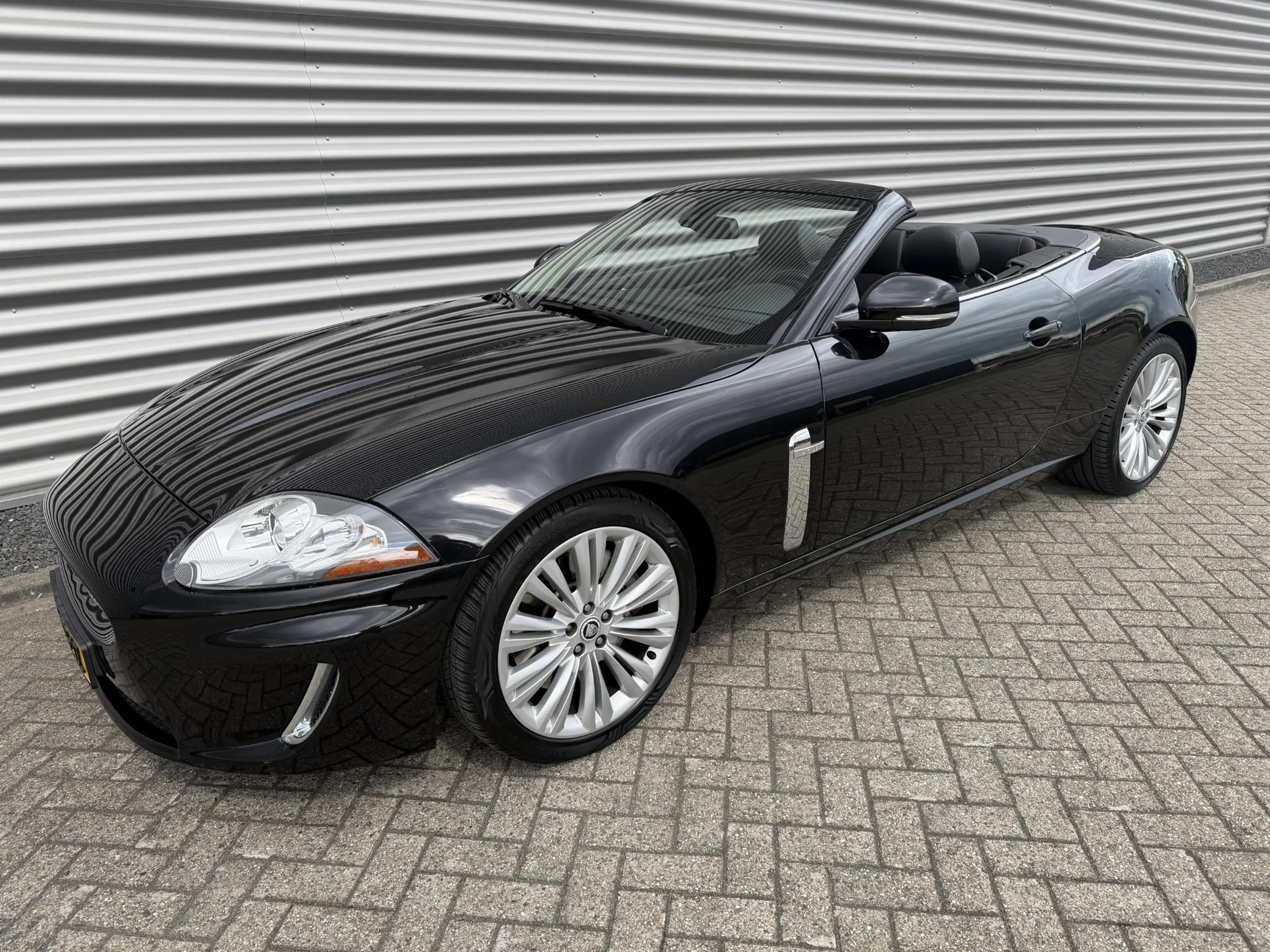 Jaguar XK 5.0 V8 Convertible — photo 4
