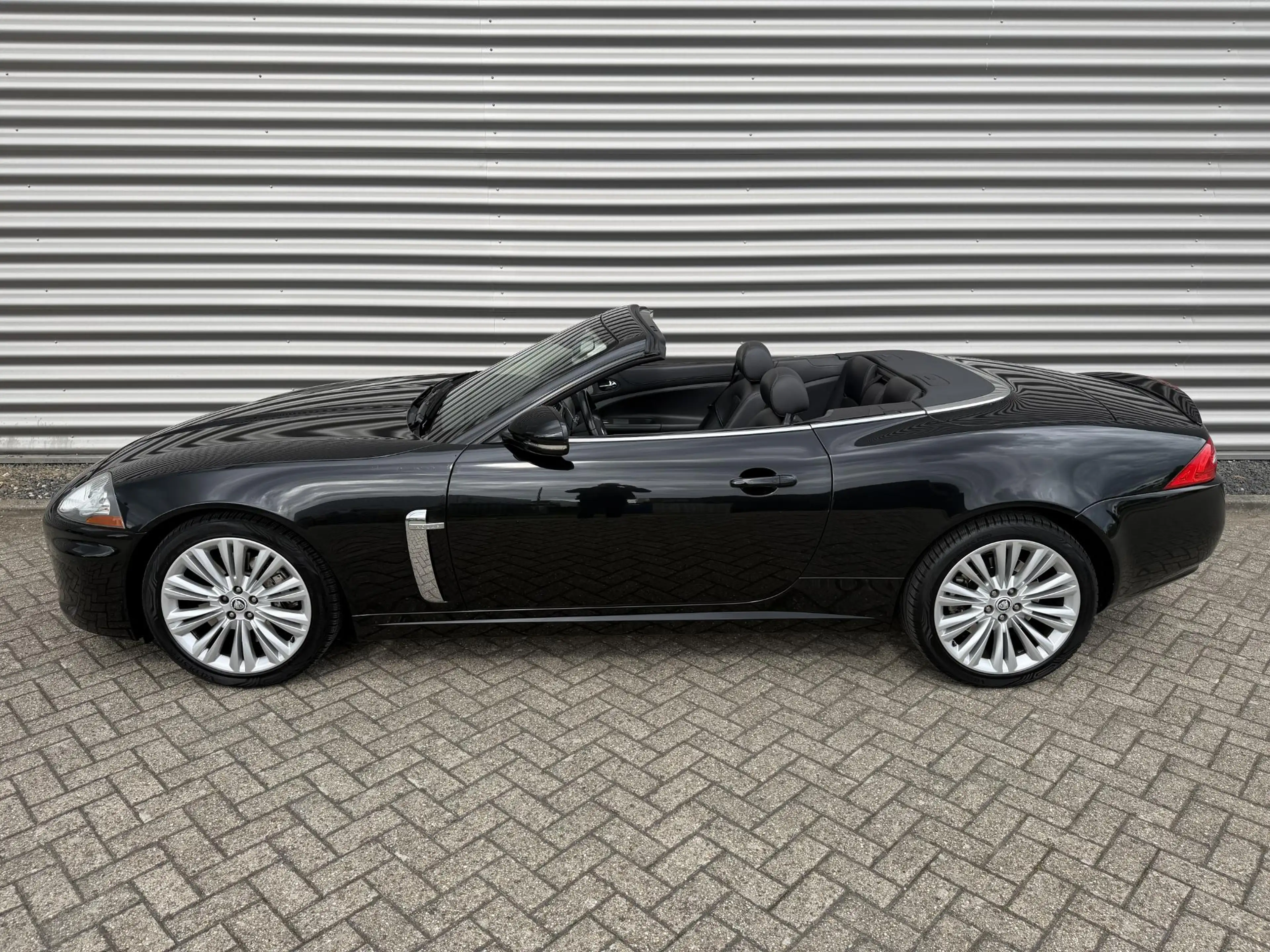 Jaguar XK 5.0 V8 Convertible — photo 5