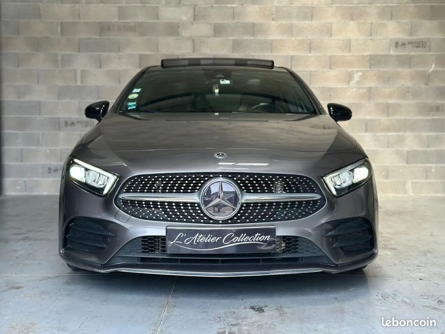Mercedes-Benz A 180 Mercedes 180 d FINITION AMG CAMERA DE RECUL TOIT O Gris - 2