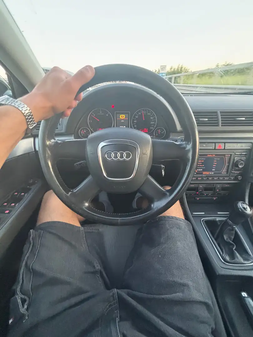 Audi A4 A4 III 2004 Avant Avant 1.9 tdi Sport Schwarz - 1