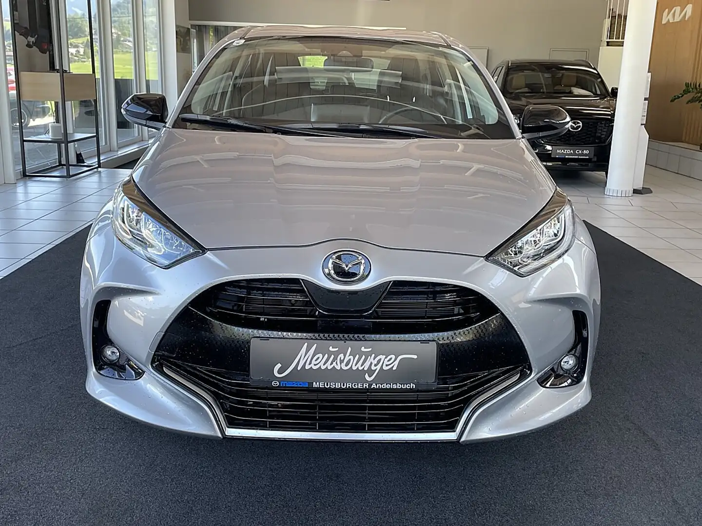 Mazda 2 Mazda2 Hybrid Agile Aut. Silber - 2