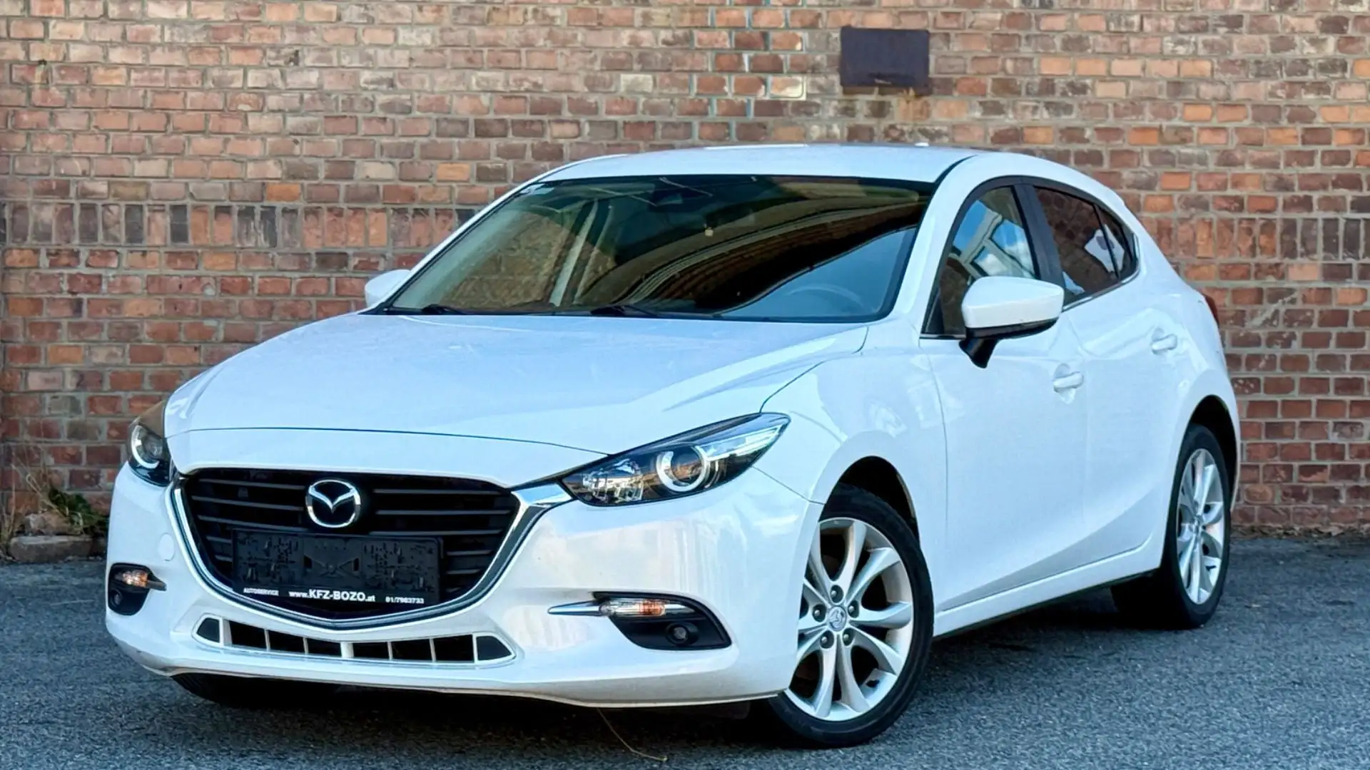 Mazda 3 Sport Facelift CD105 Challenge Weiß - 1