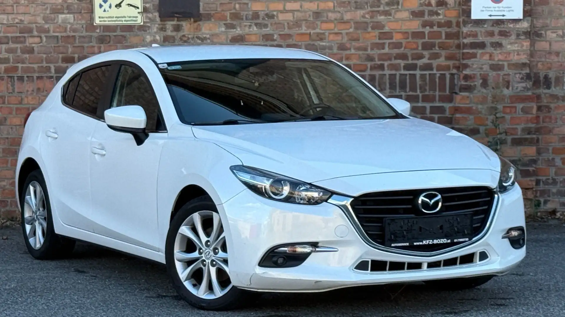 Mazda 3 Sport Facelift CD105 Challenge Weiß - 2