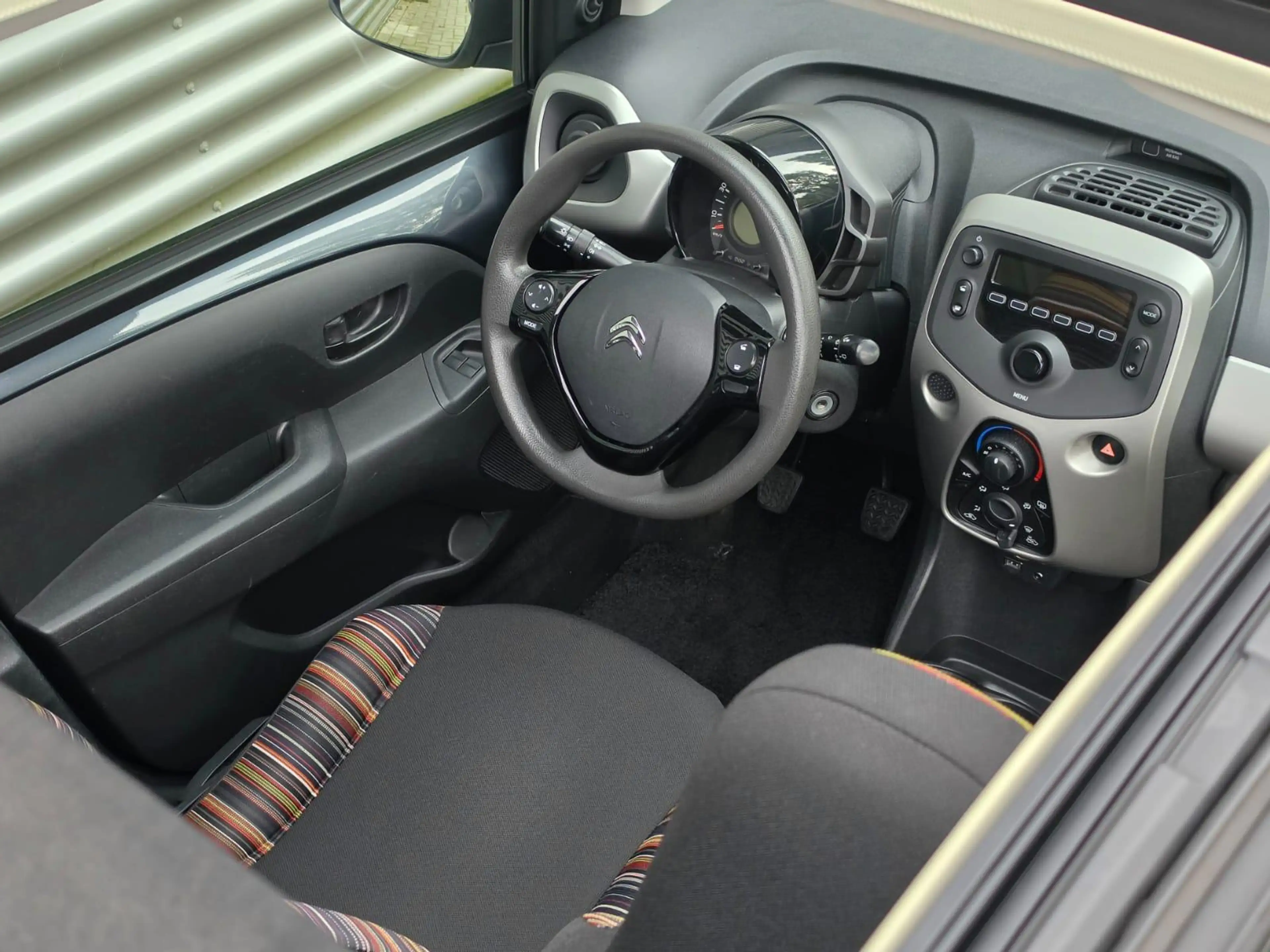 Citroen C1 1.0 e-VTi Airscape Shine Cabrio / Elek. Ramen / Ai — photo 7