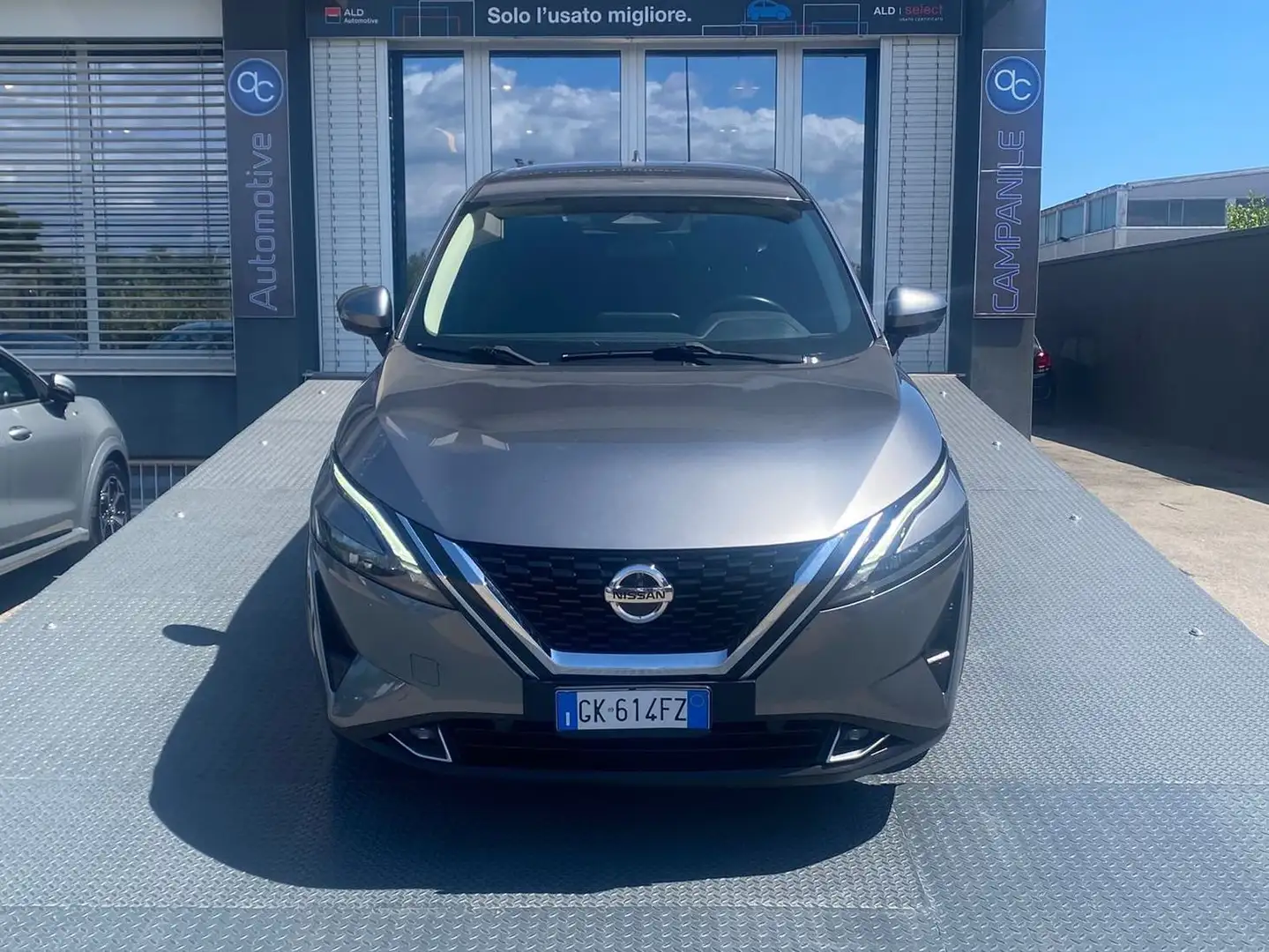 Nissan Qashqai III 2021 1.3 mhev Business 2wd 158cv xtronic Gris - 1