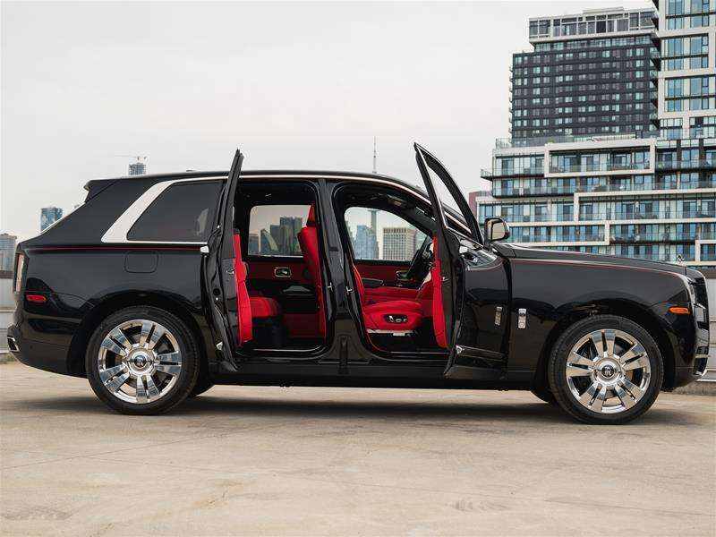 2024 Rolls-Royce Cullinan 6.75L TWIN-TURBO | V12 | AWD | PHEONIX RED INT | — снимка 1