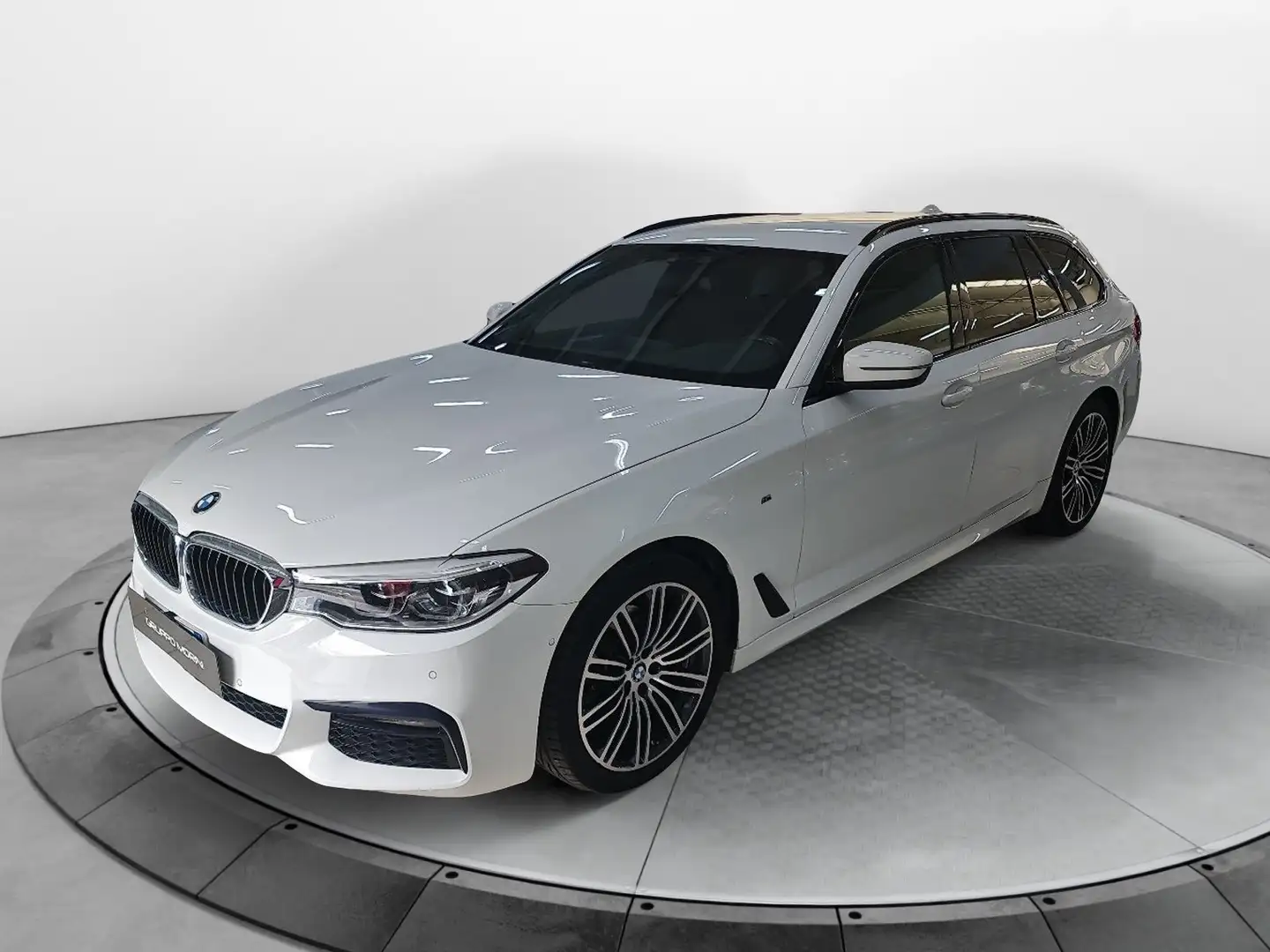 BMW 520 520d aut. Touring Msport - 1