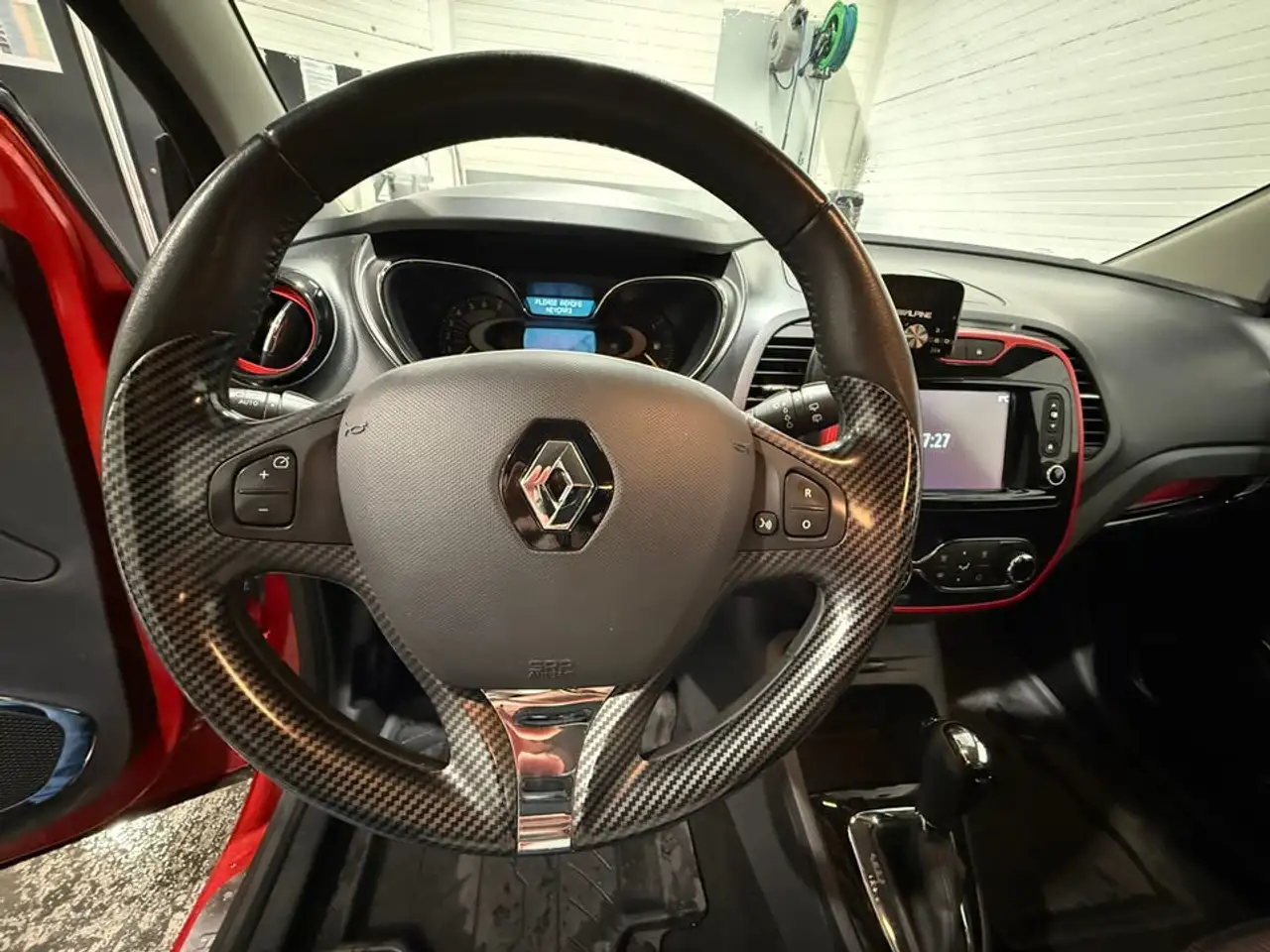 Renault Captur — photo 2