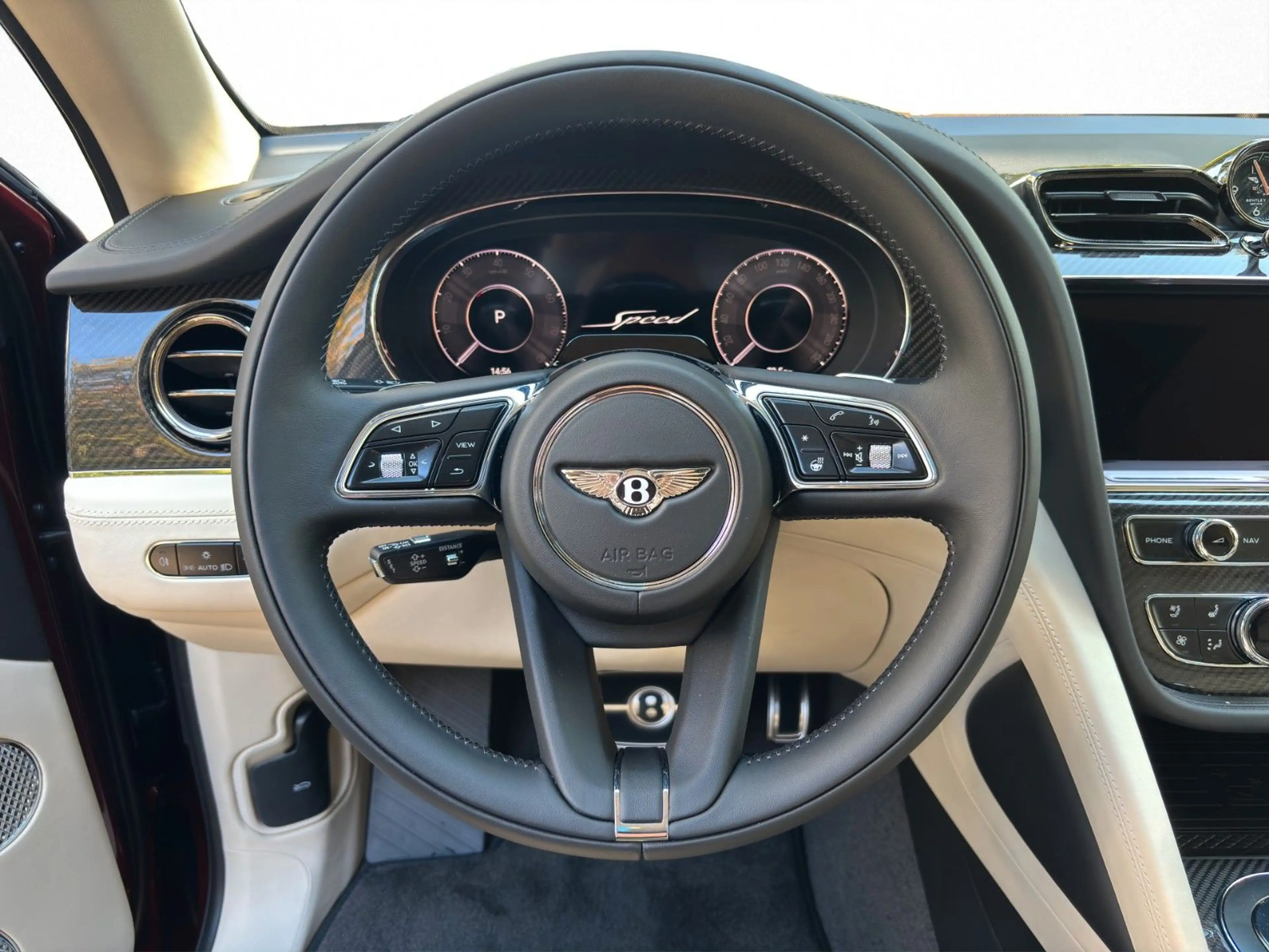 Bentley Bentayga Speed — photo 14