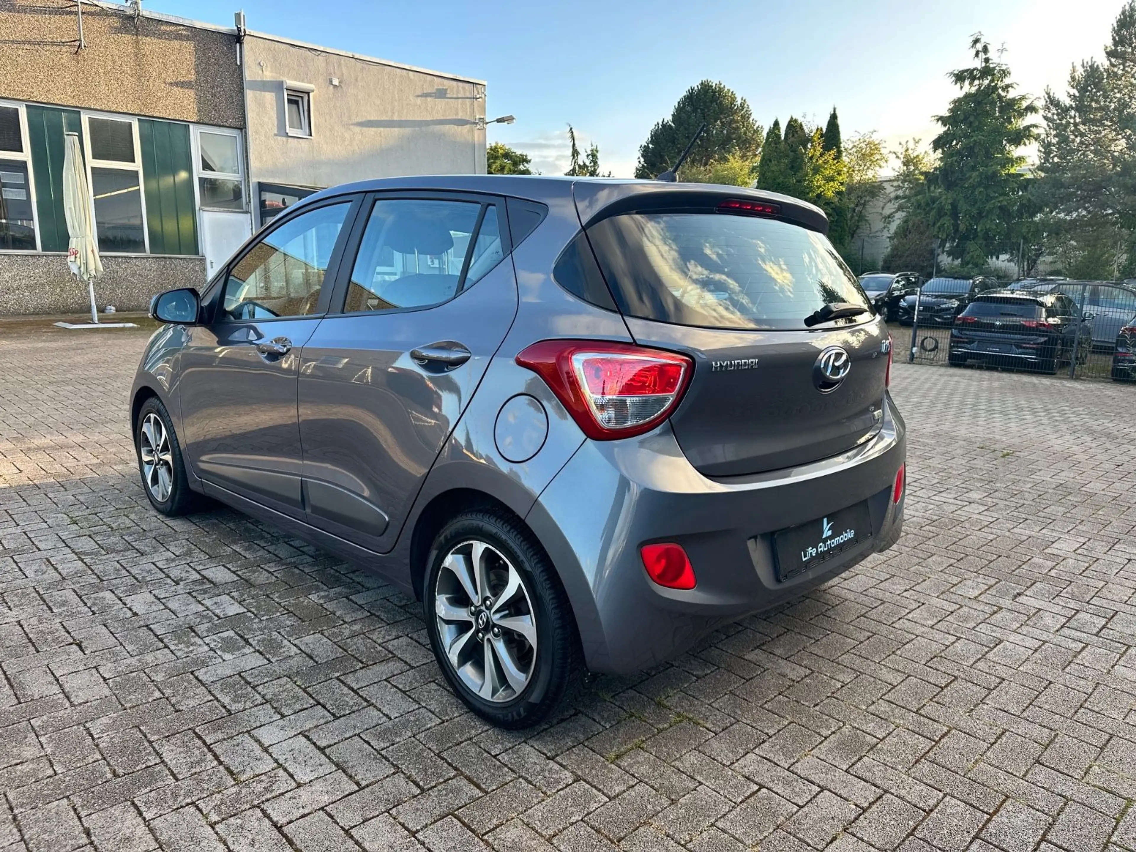 Hyundai i10 1.2 FIFA World Cup Edit. STZHZ*LRHZ*ALU*87PS — photo 7
