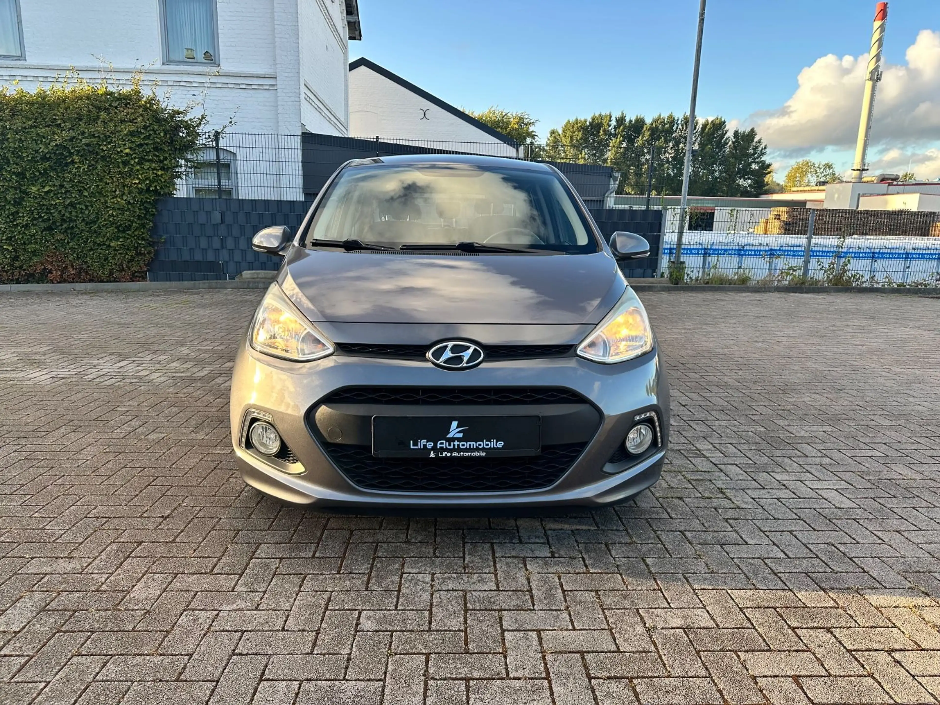 Hyundai i10 1.2 FIFA World Cup Edit. STZHZ*LRHZ*ALU*87PS — photo 2