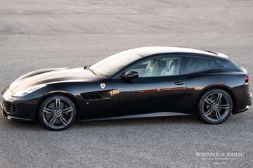 GTC4Lusso 6.3 V12 Zeer mooi!