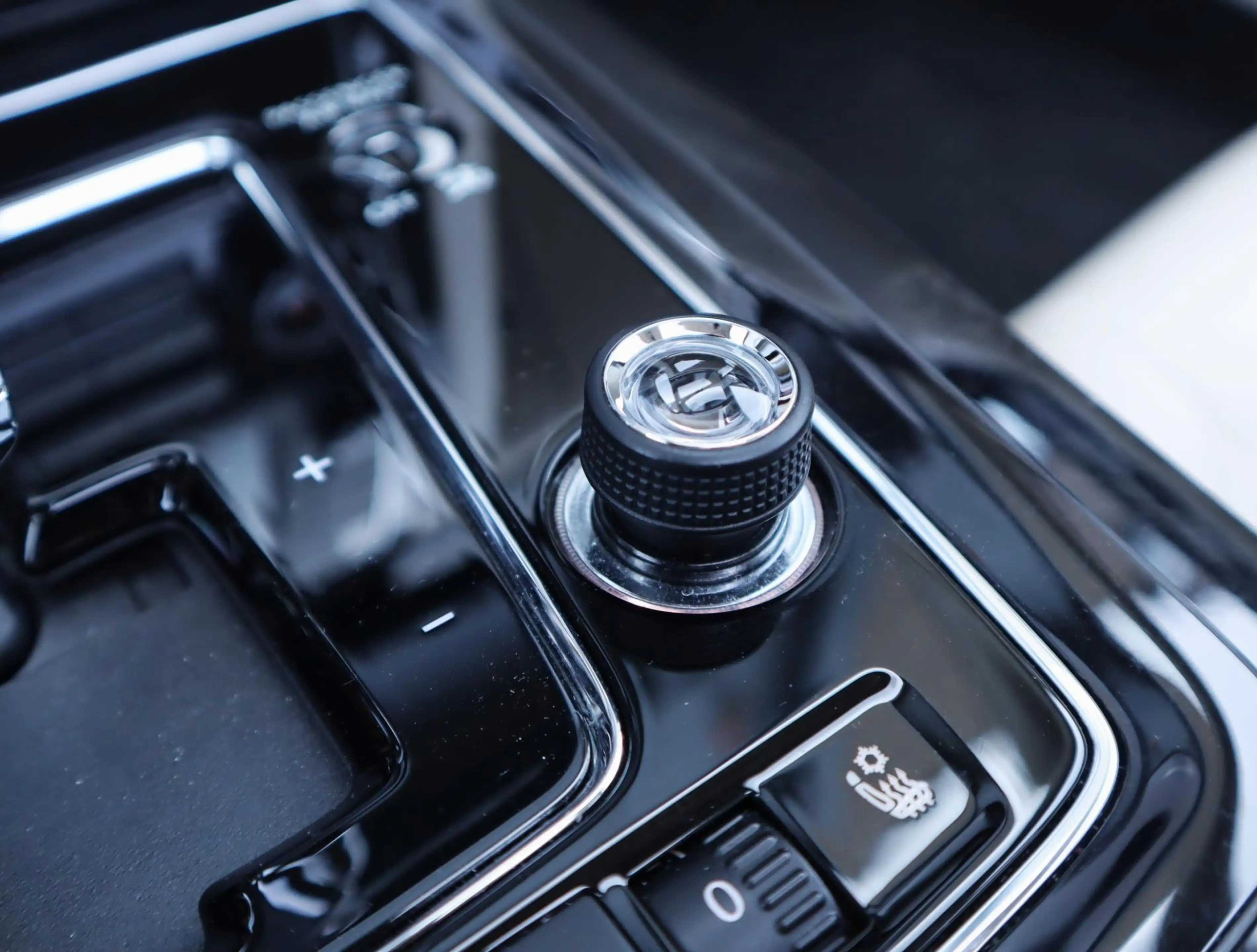 Volkswagen Phaeton 4.2 V8 4p. Lang Highline | Uniek | Chauffeur Pakke — photo 36