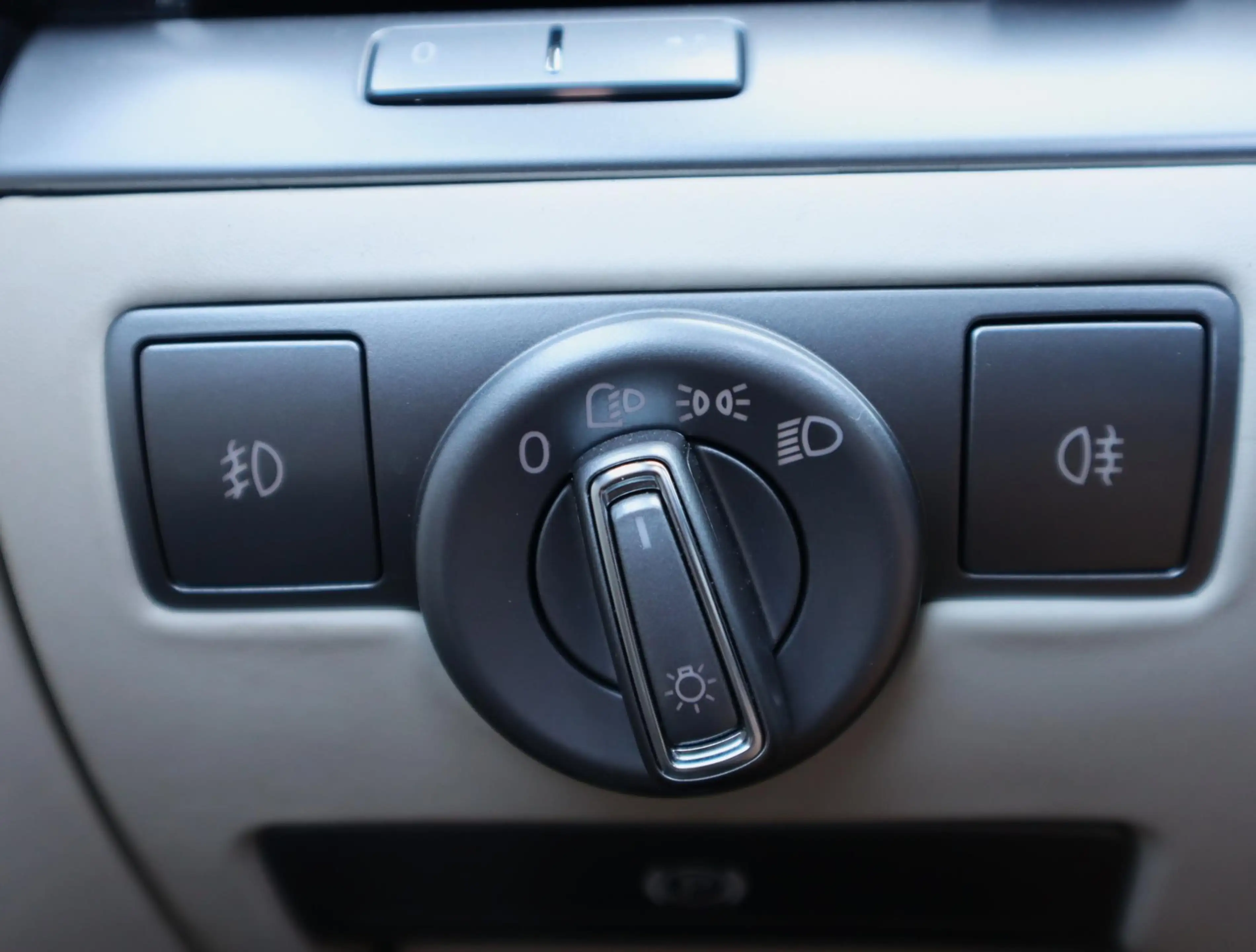 Volkswagen Phaeton 4.2 V8 4p. Lang Highline | Uniek | Chauffeur Pakke — photo 21