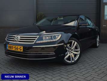 4.2 V8 4p. Lang Highline | Uniek | Chauffeur Pakke