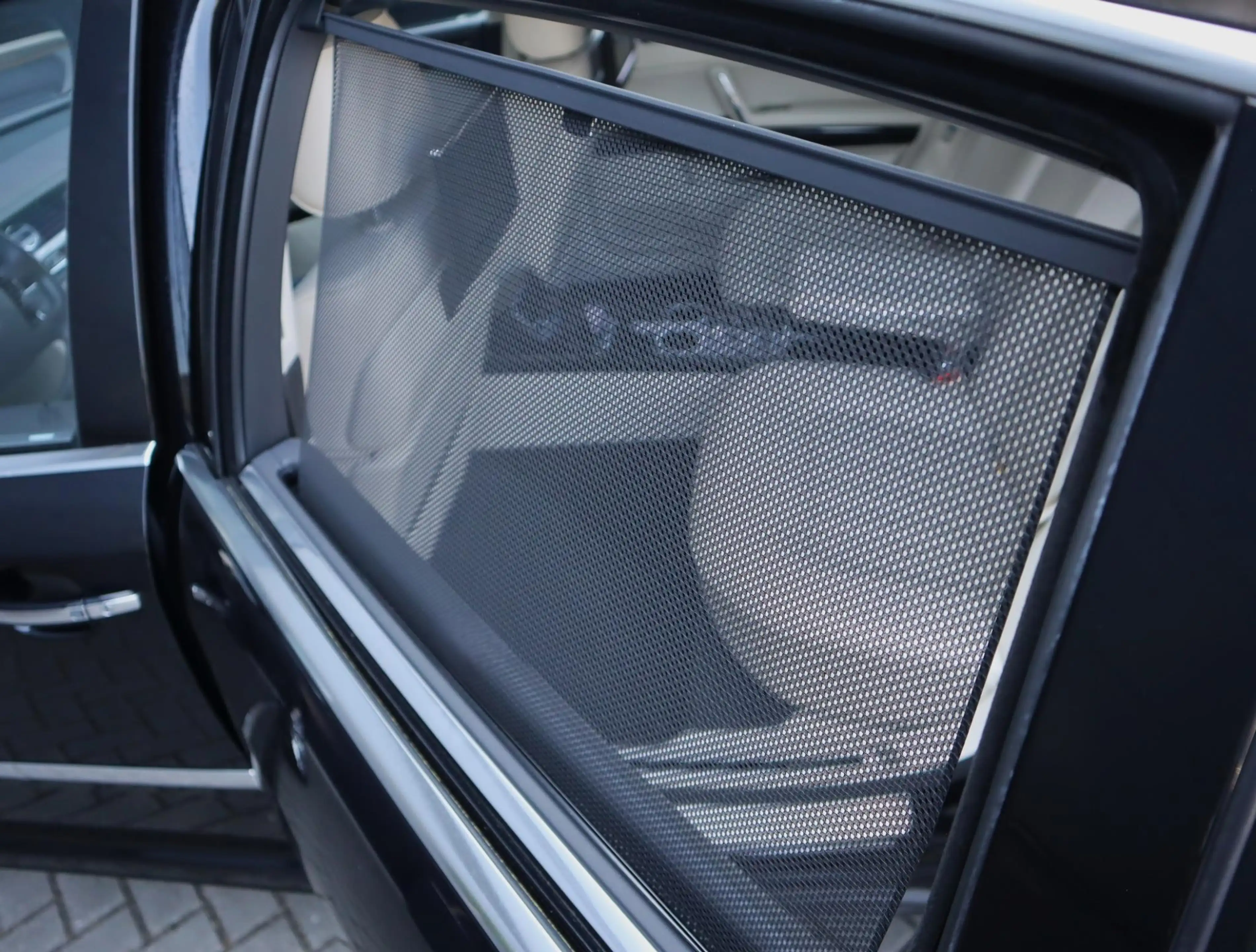 Volkswagen Phaeton 4.2 V8 4p. Lang Highline | Uniek | Chauffeur Pakke — photo 49