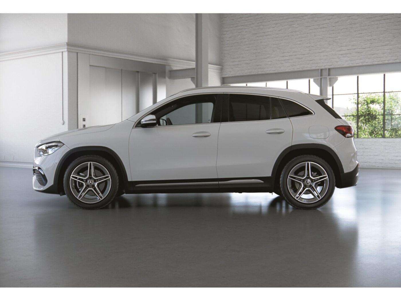 Mercedes-Benz GLA 200