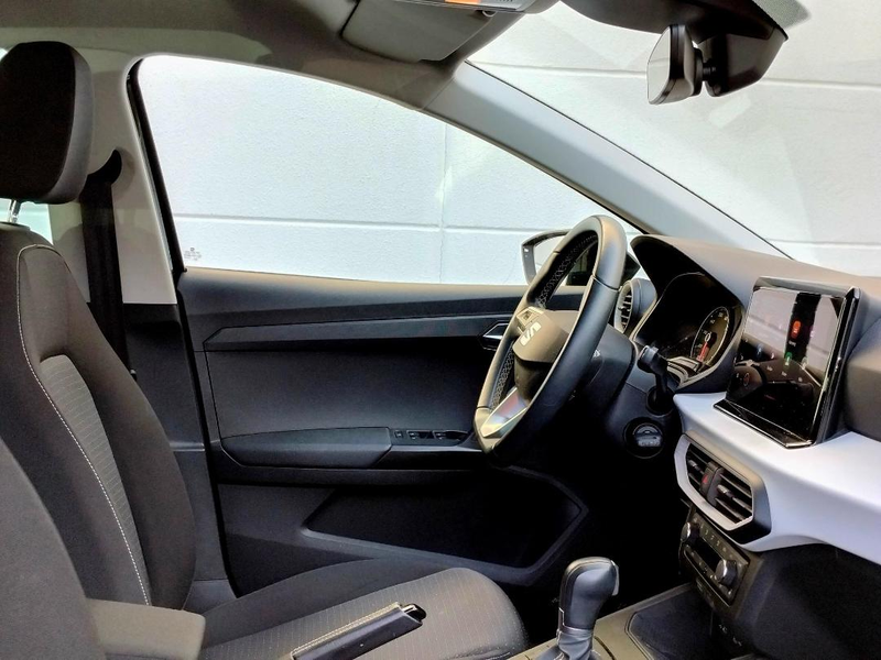 SEAT Ibiza Style — photo 8