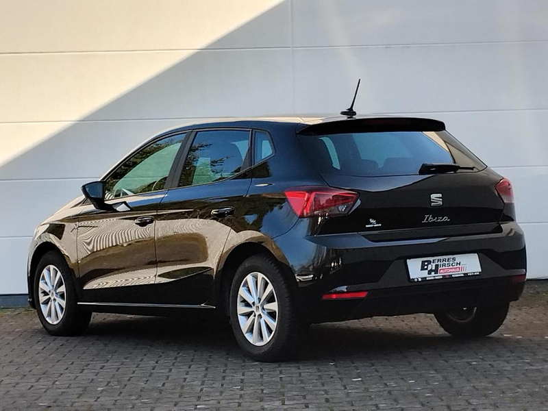 SEAT Ibiza Style — photo 11