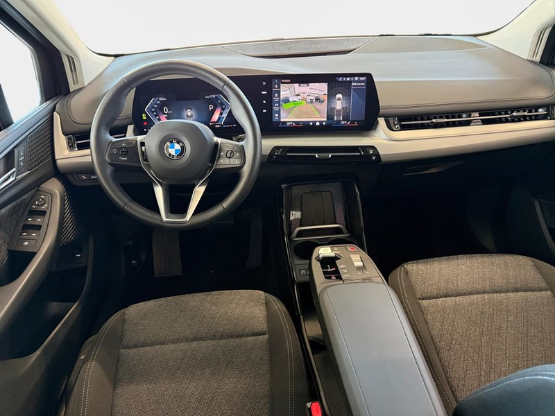 BMW 218 — photo 13