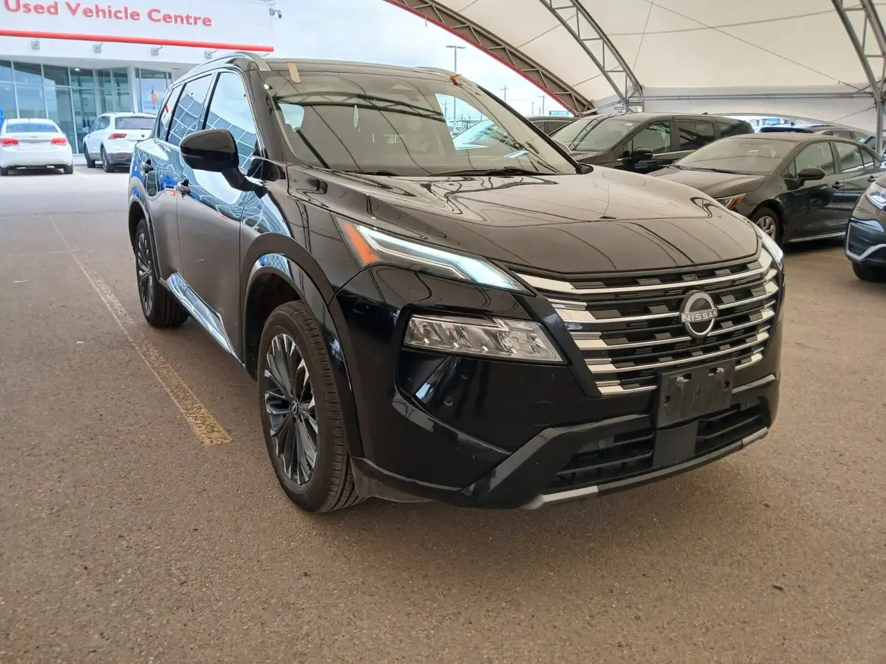 Nissan Rogue снимка Nissan Rogue