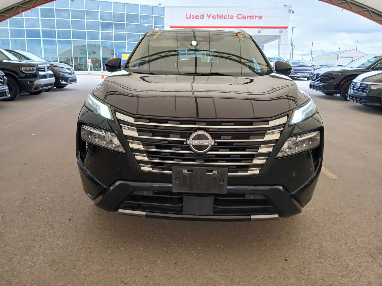 Nissan Rogue снимка Nissan Rogue