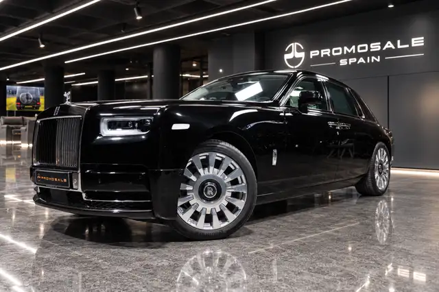 Rolls-Royce Phantom 6.7 V12