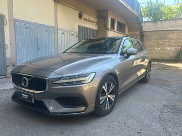 V60 II 2019 2.0 d3 Momentum Business auto my21