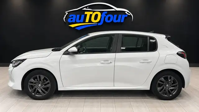 Peugeot 208 view 4