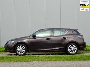 Luxury Sport | Leer | Navi | NL | Trekhaak |