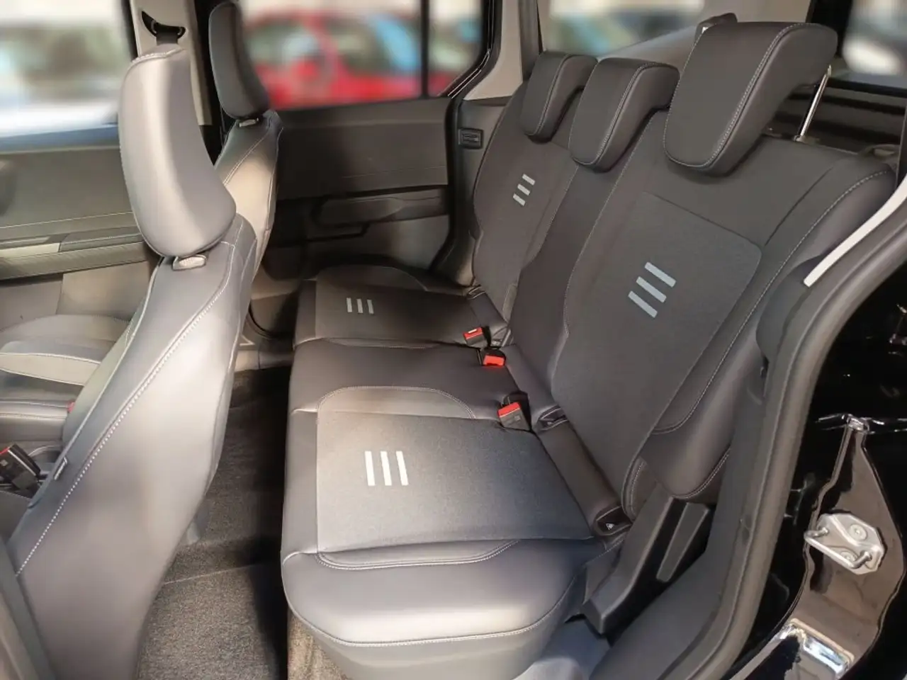 Ford Tourneo Courier 2026 — фото 11